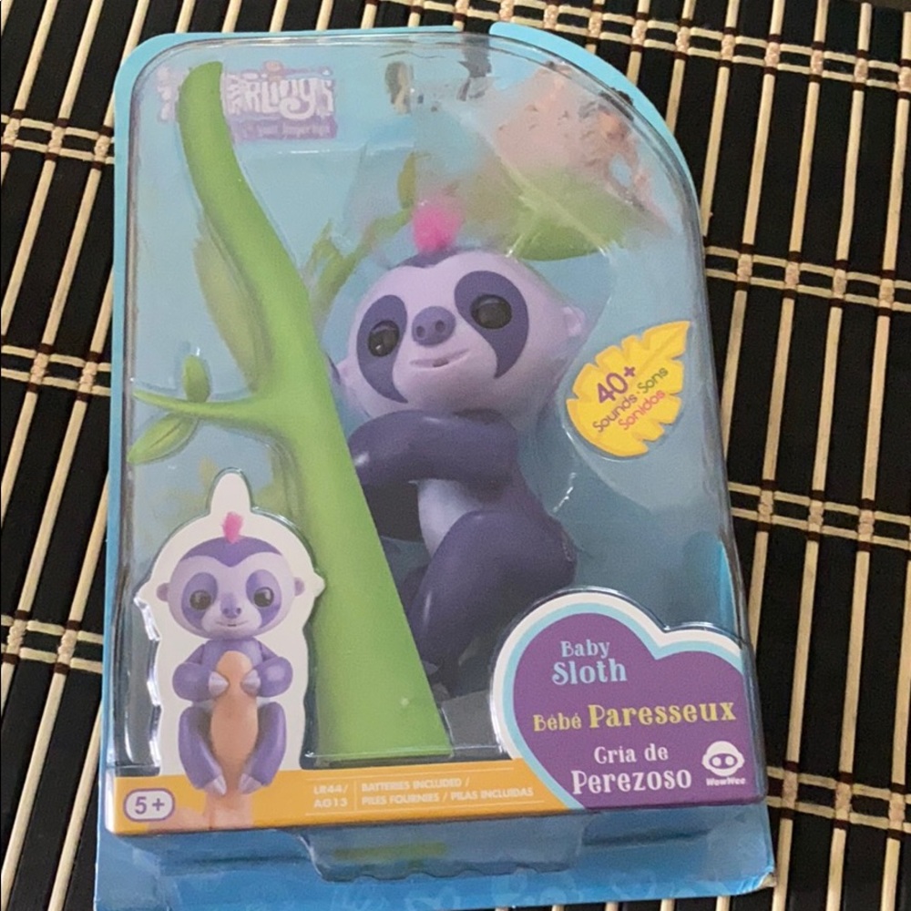 Fingerlings Baby Sloth - Marge (Purple)